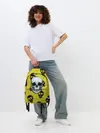  / 
