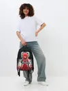  / 