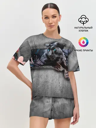 Женская пижама с шортами / Пантера и цветы