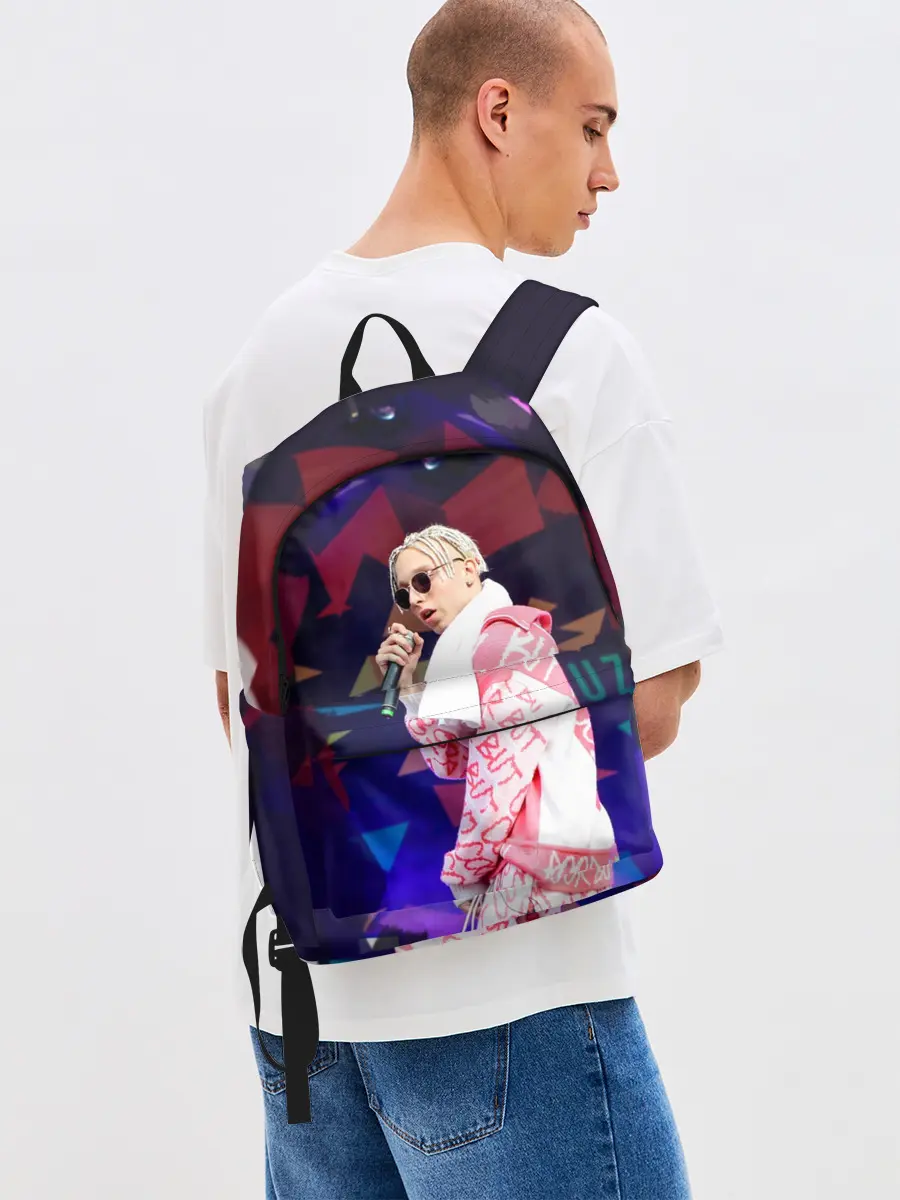  / 