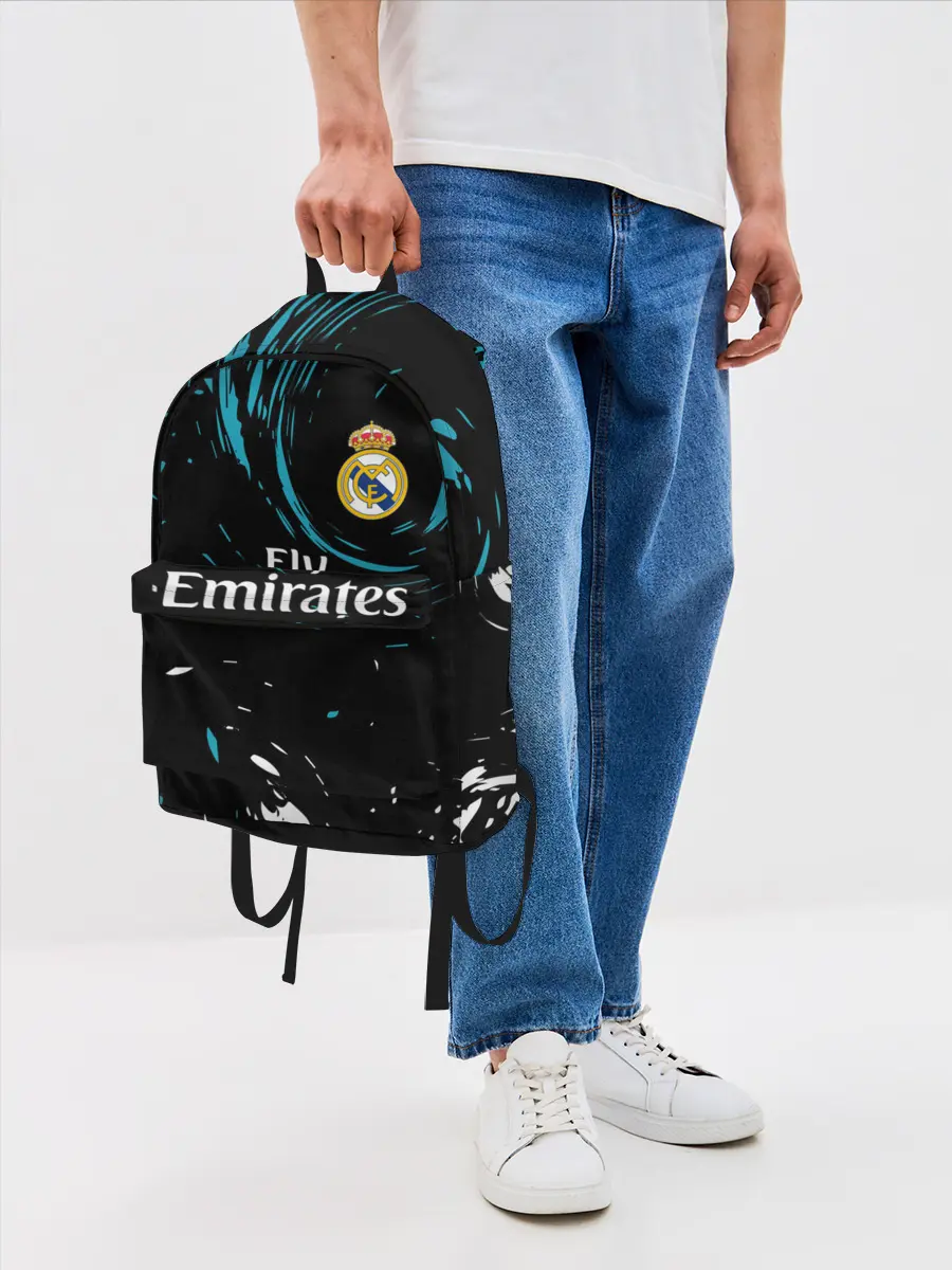  / 