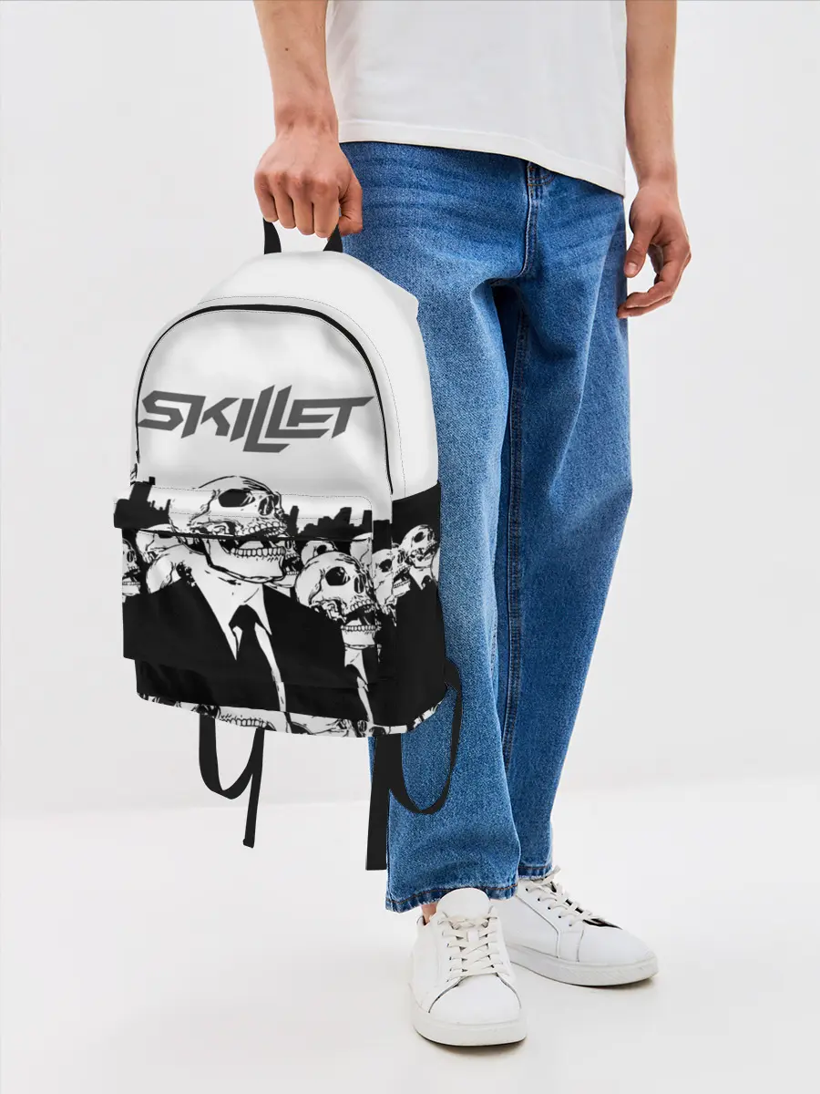  / 