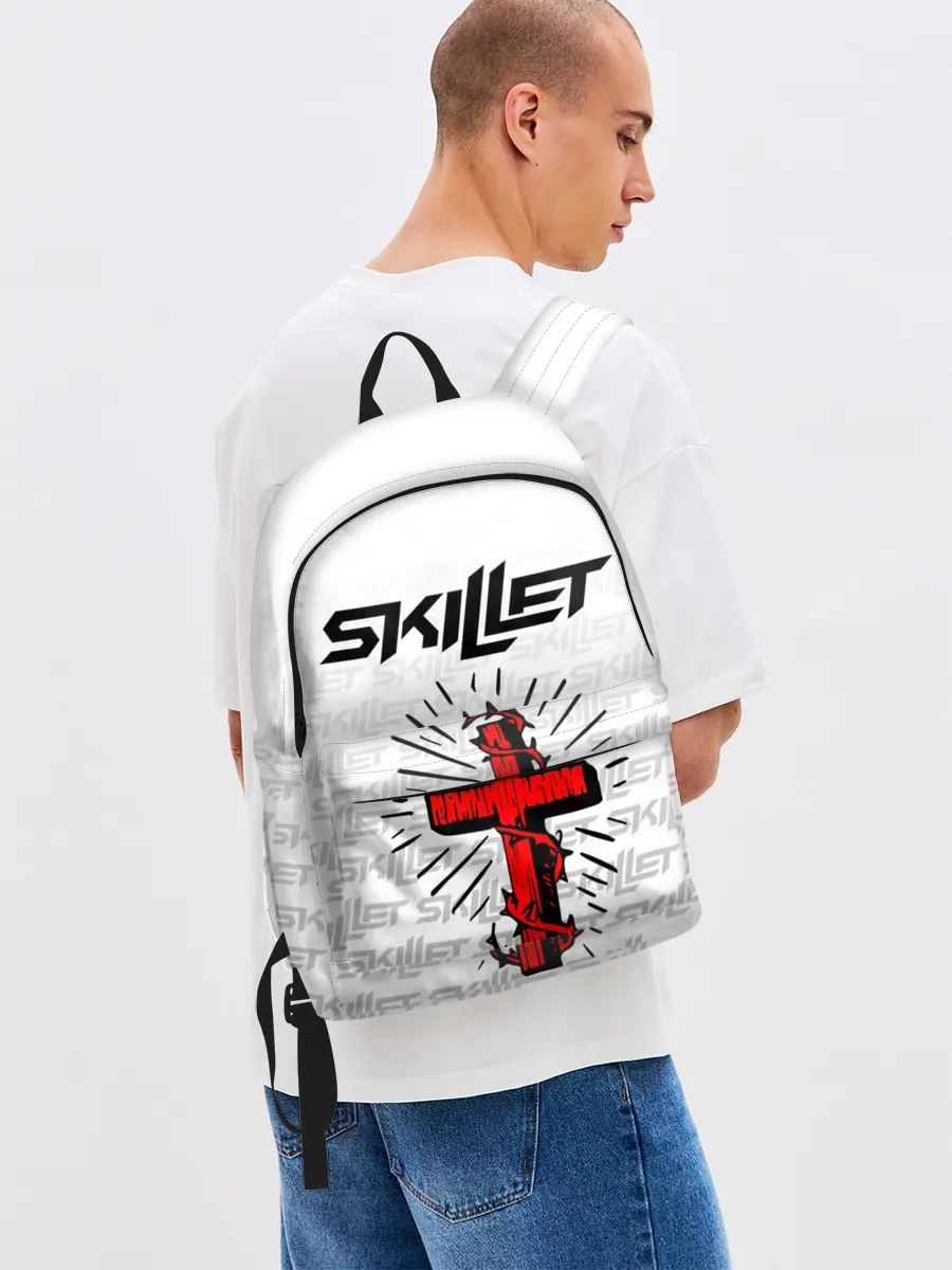  / 