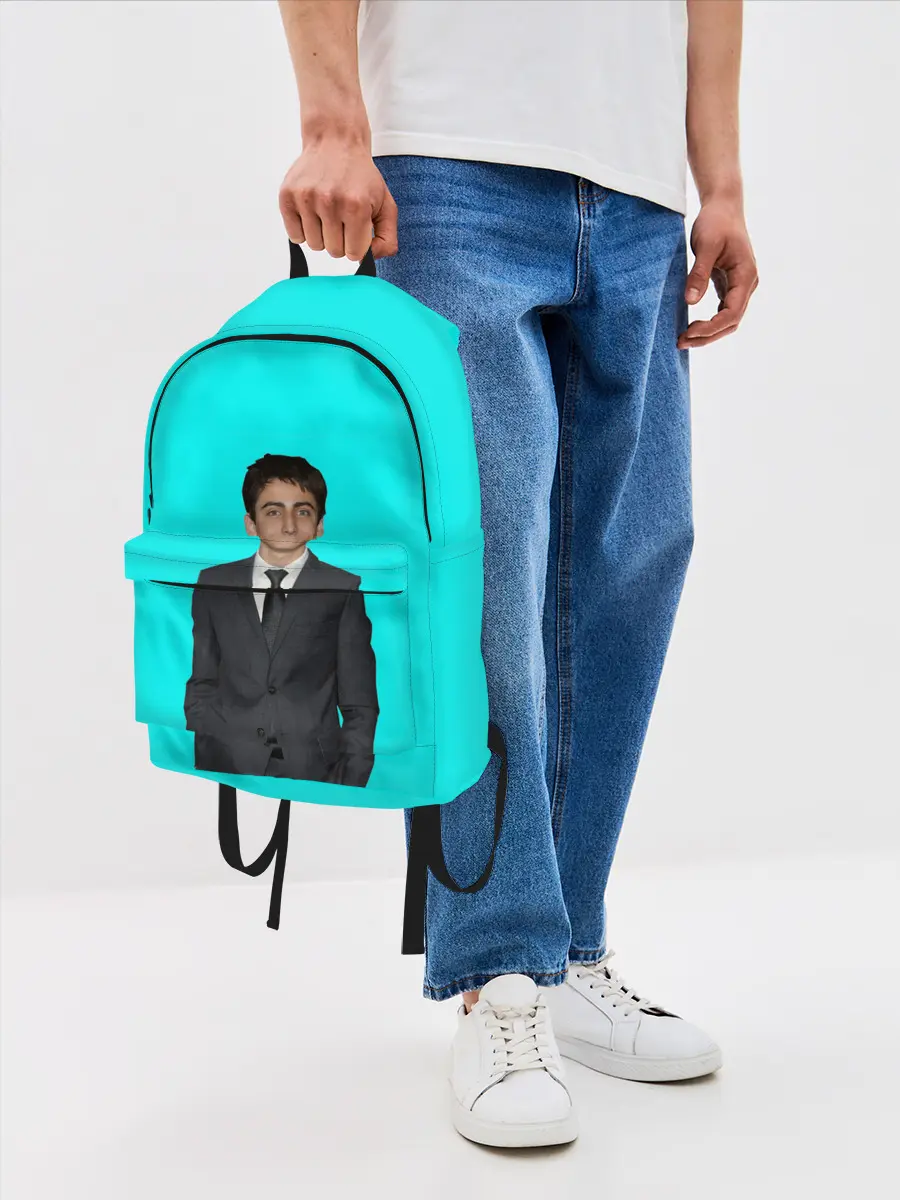  / 
