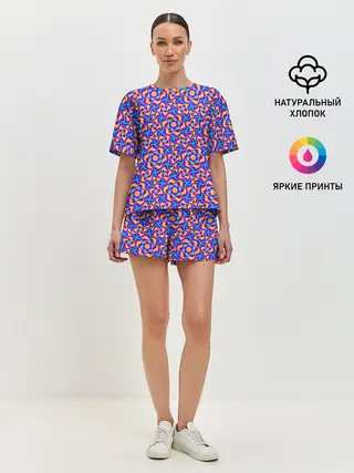 Женская пижама с шортами / Красочный фон с цветами