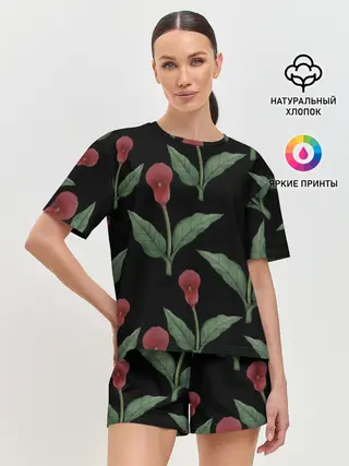 Женская пижама с шортами / Красные каллы на черном