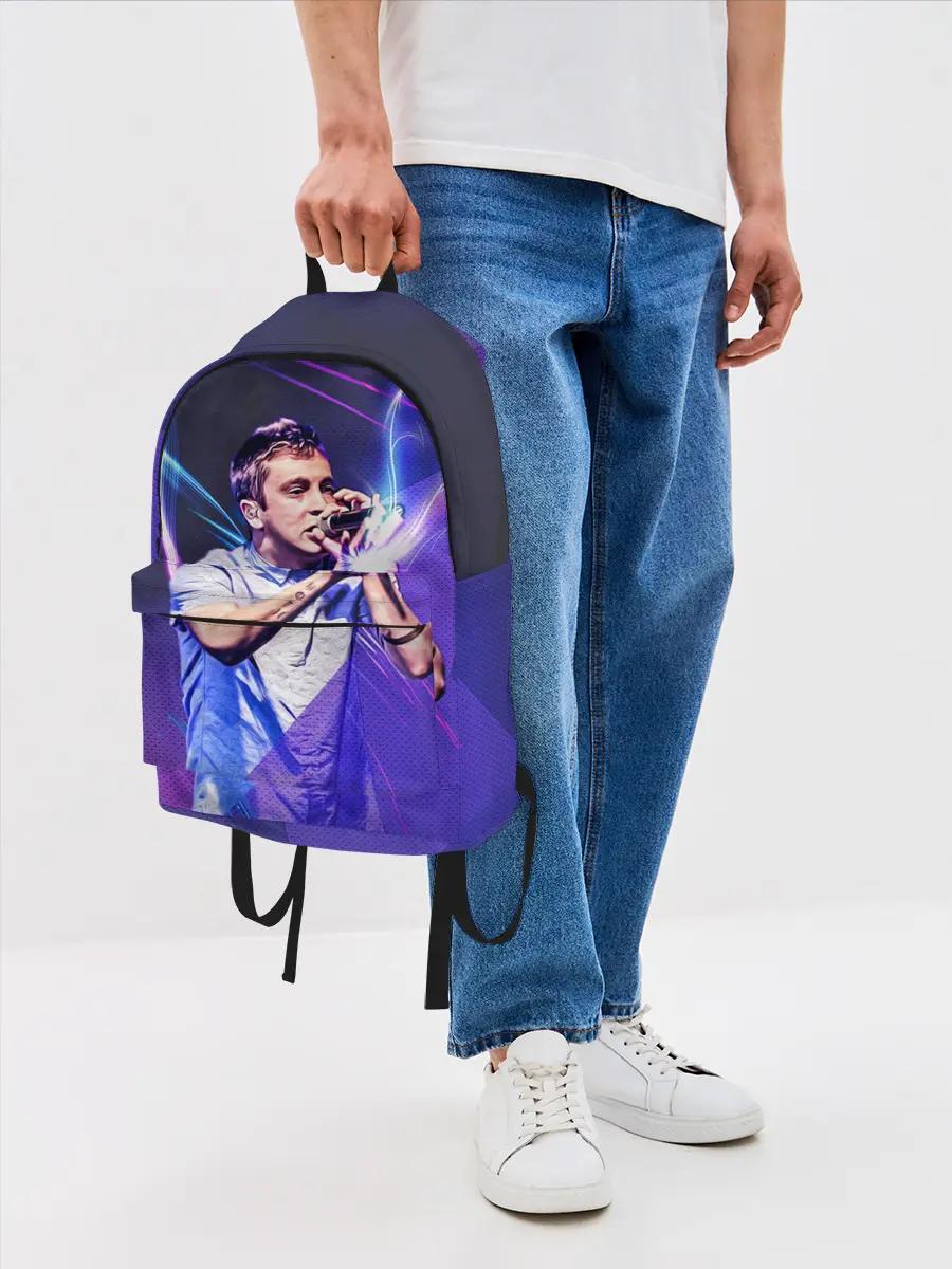  / 