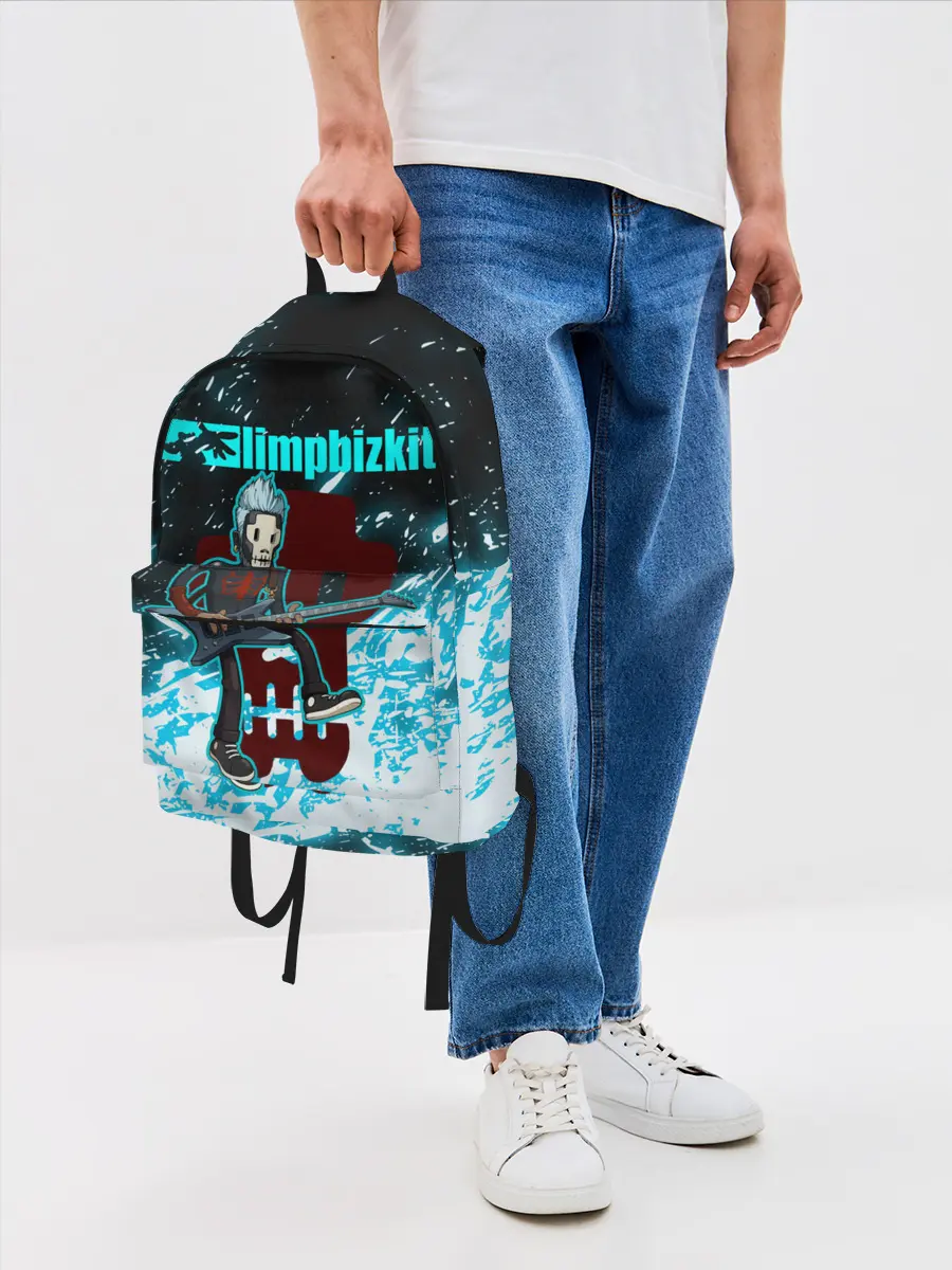  / 