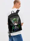  / 
