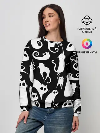 Женский свитшот / Белые коты на черном фоне