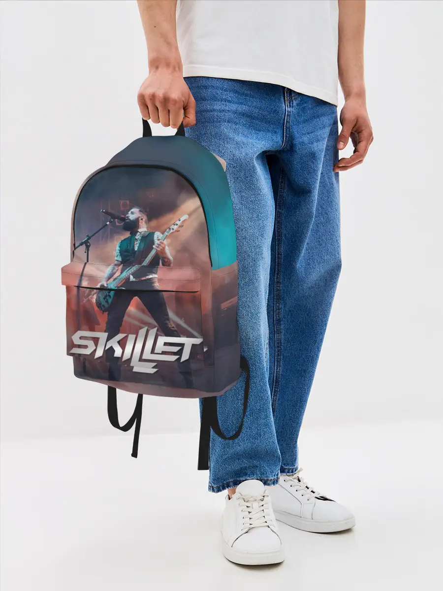  / 