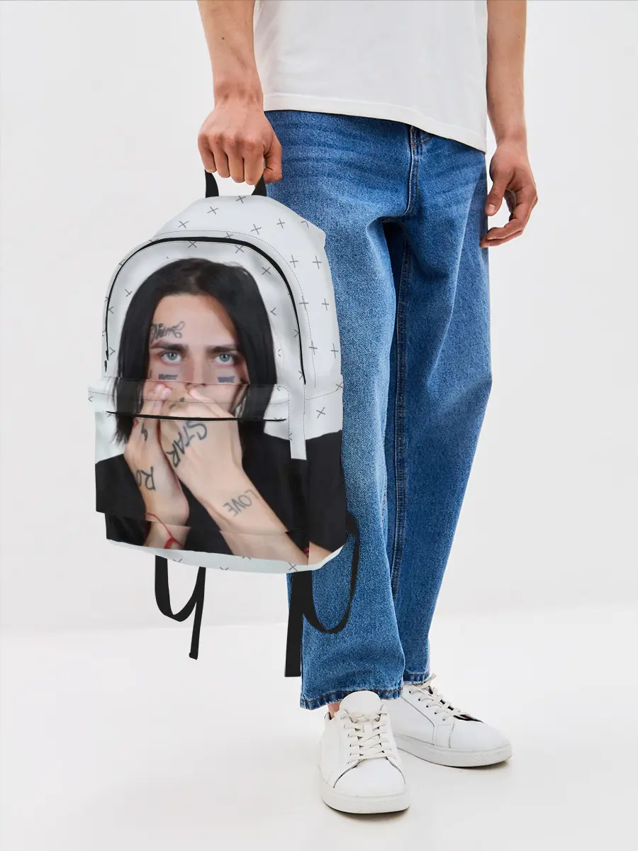  / 