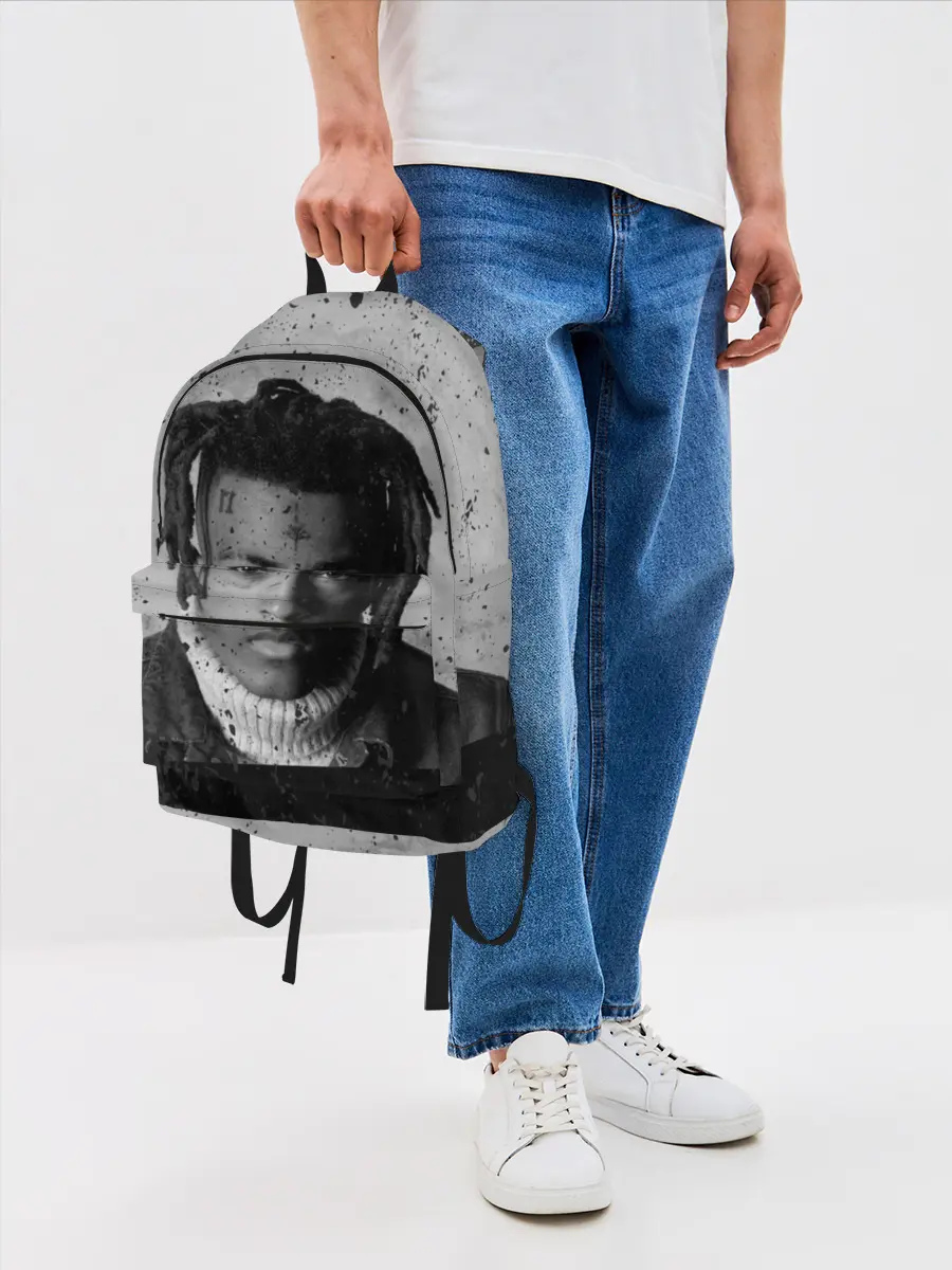  / 