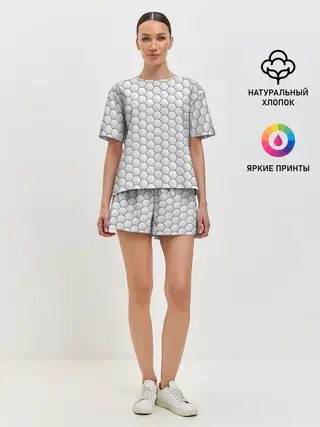 Женская пижама с шортами / Белая броня на тёмном фоне