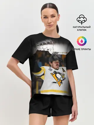 Женская пижама с шортами / Евгений Малкин
