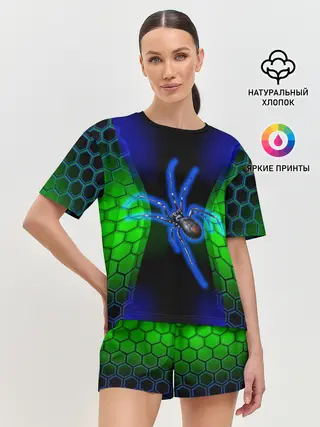 Женская пижама с шортами / Паук на ночной охоте