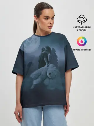 Женская футболка оверсайз / Девочка и полнолуние