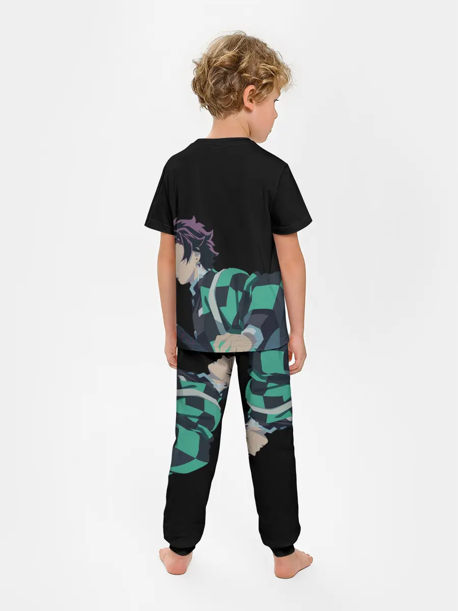 / 