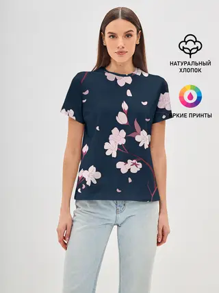 Женская базовая футболка / Веточки сакуры