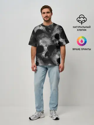 Мужская футболка оверсайз / Груда черепов