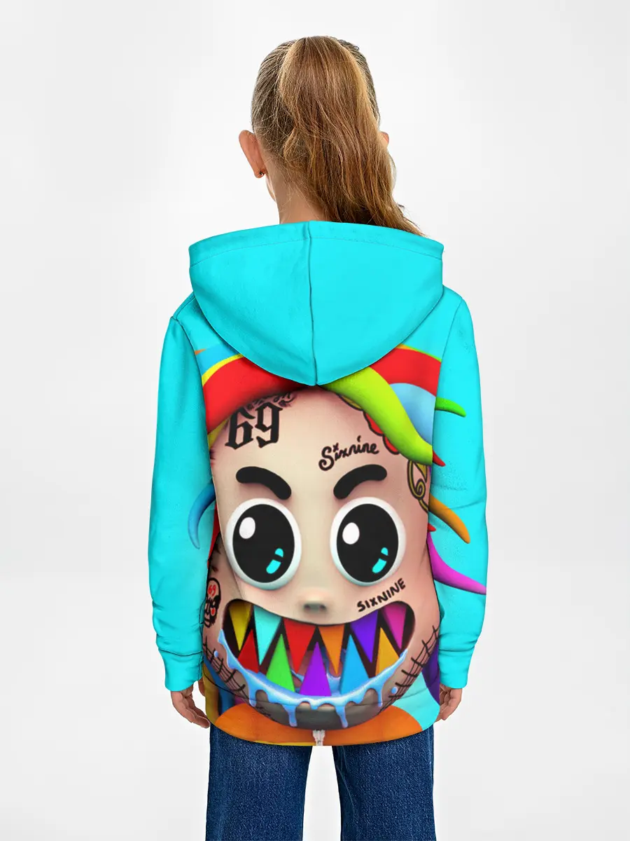  / 