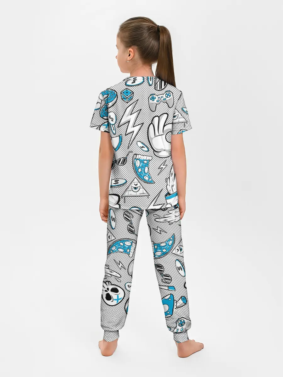  / 