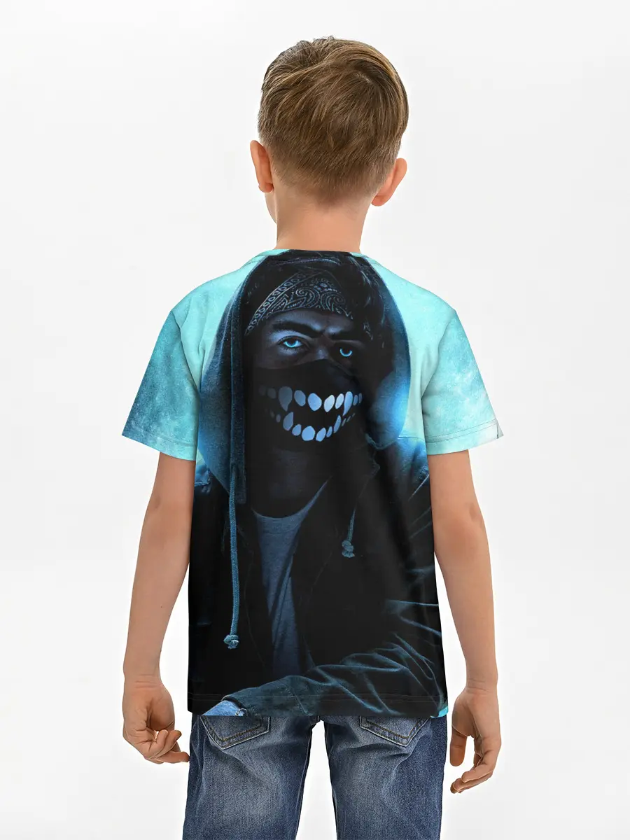  / 