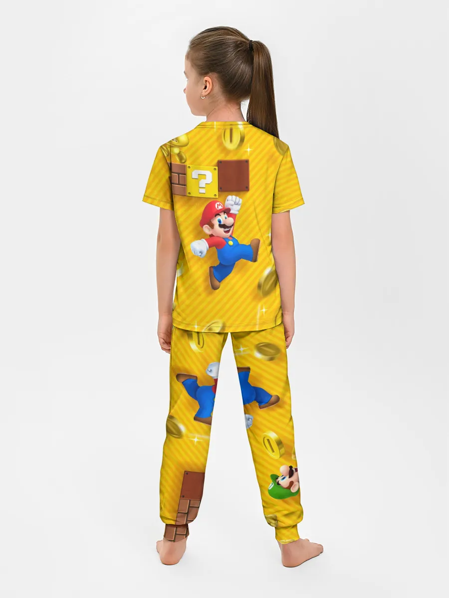  / 