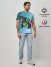  / 