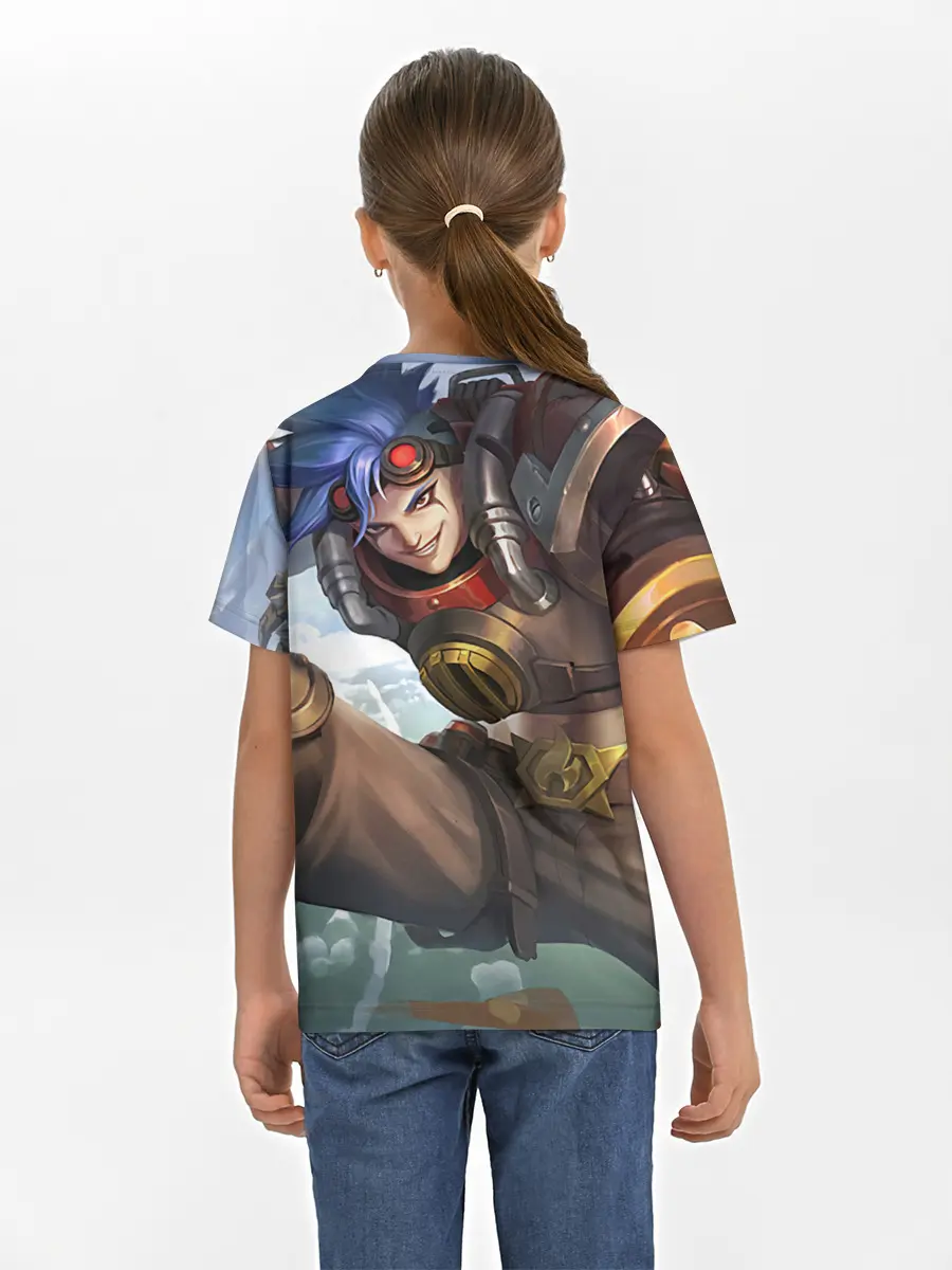 / 