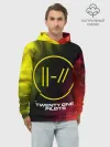  / 